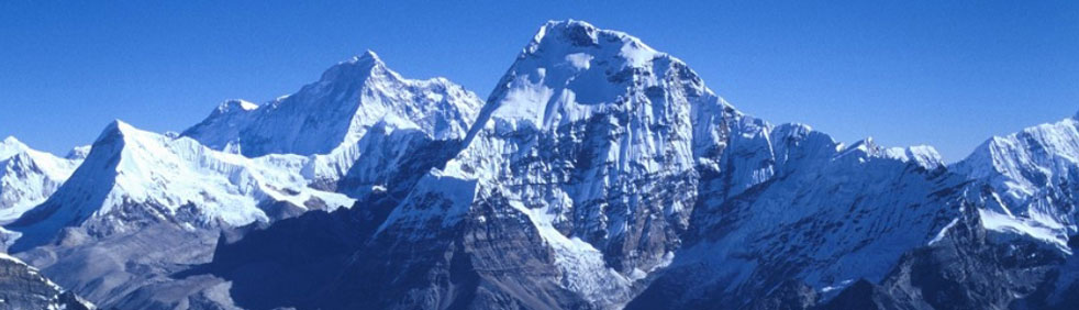 Makalu Base Camp Trekking