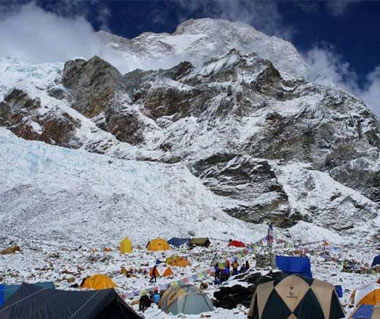 Makalu Base Camp Trekking