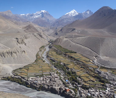 Nar and Phu Trekking