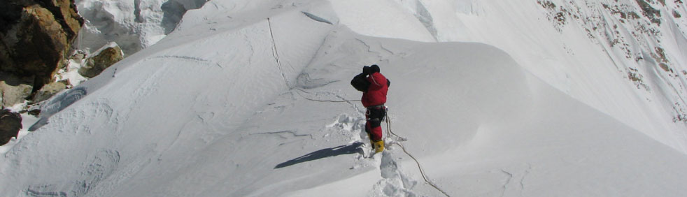 Pisang Peak Climbing